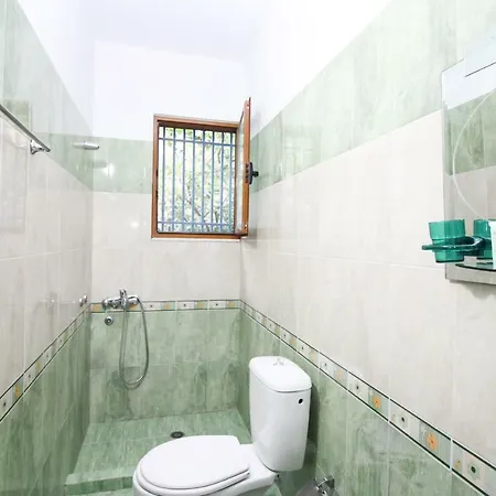 Eliseo Apartment