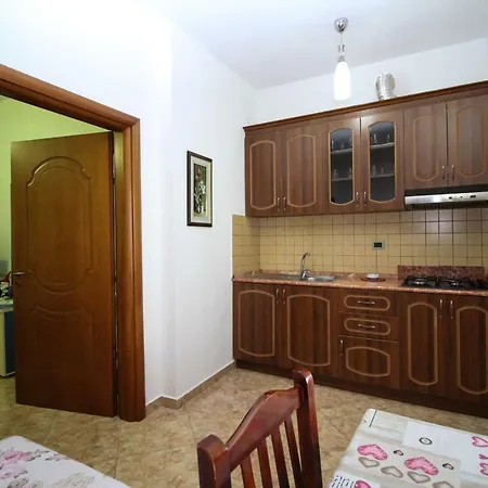 Eliseo Apartment Vlore